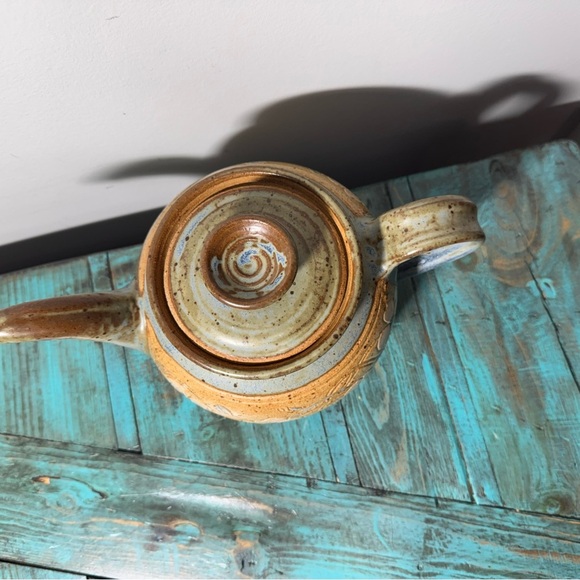 Vintage Pottery Salt Glazed Tea Pot Signed~Floral Design - Picture 4 of 16